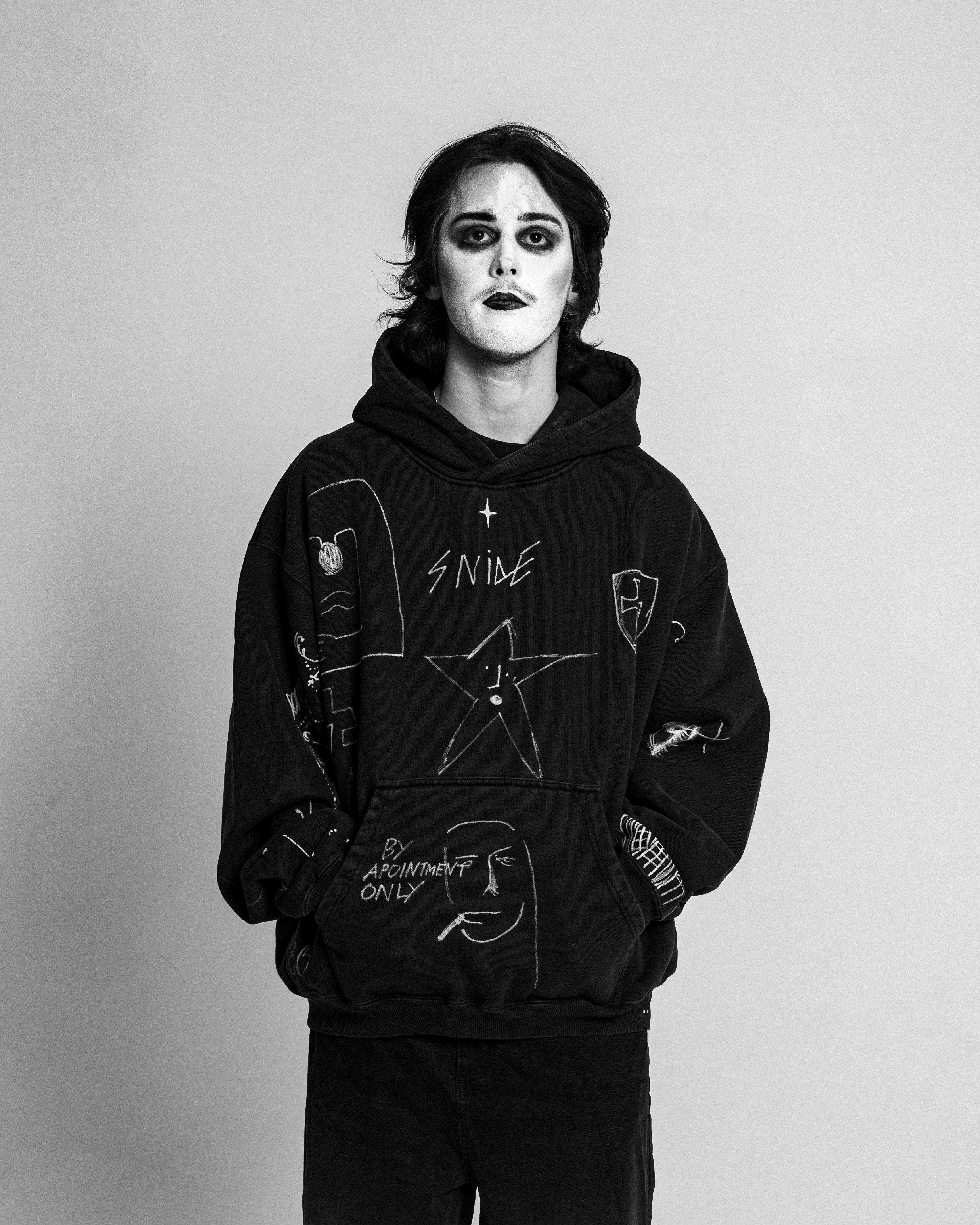 PRIVÉ HOODIE TWO