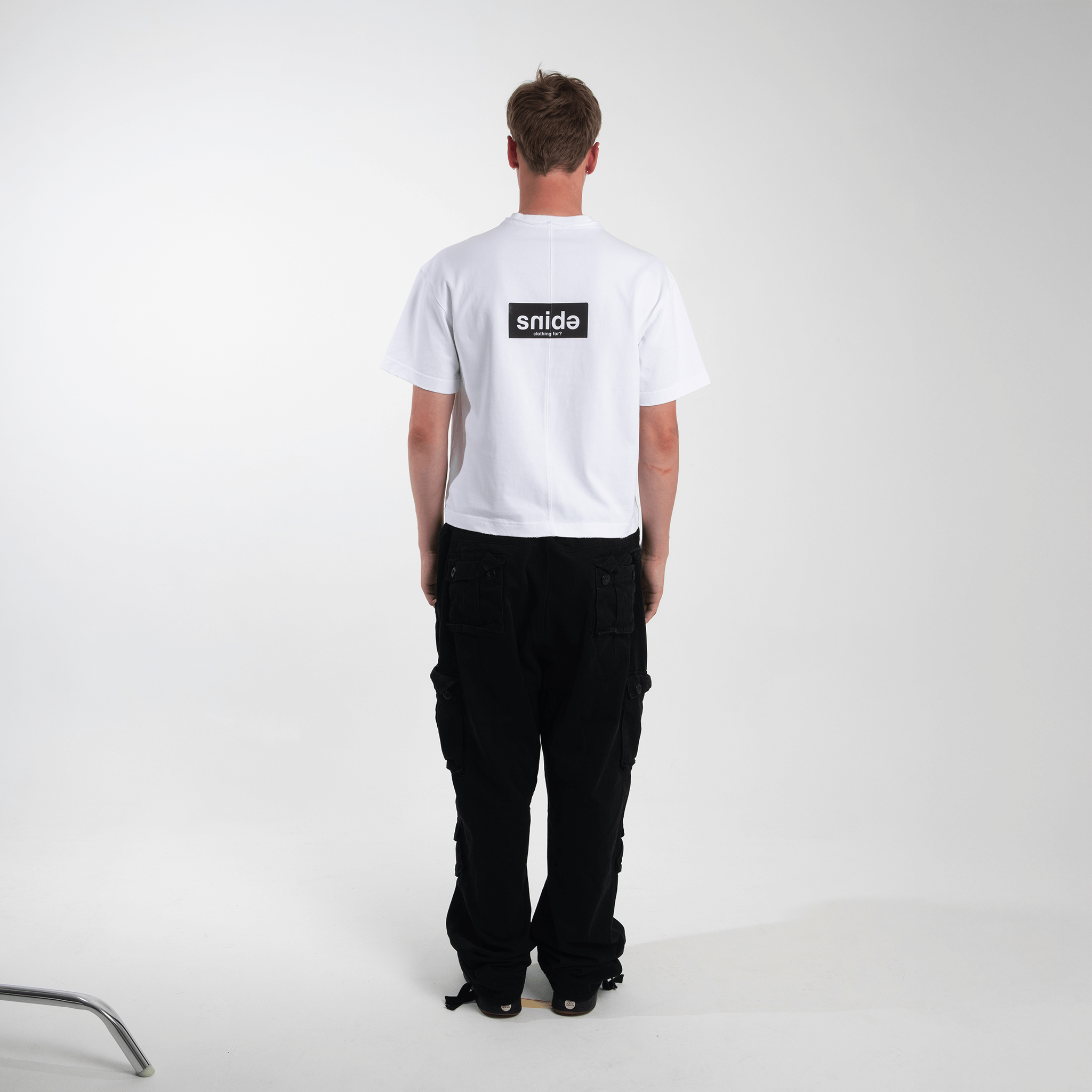 BACKWARDS_BOX_LOGO_TEE
