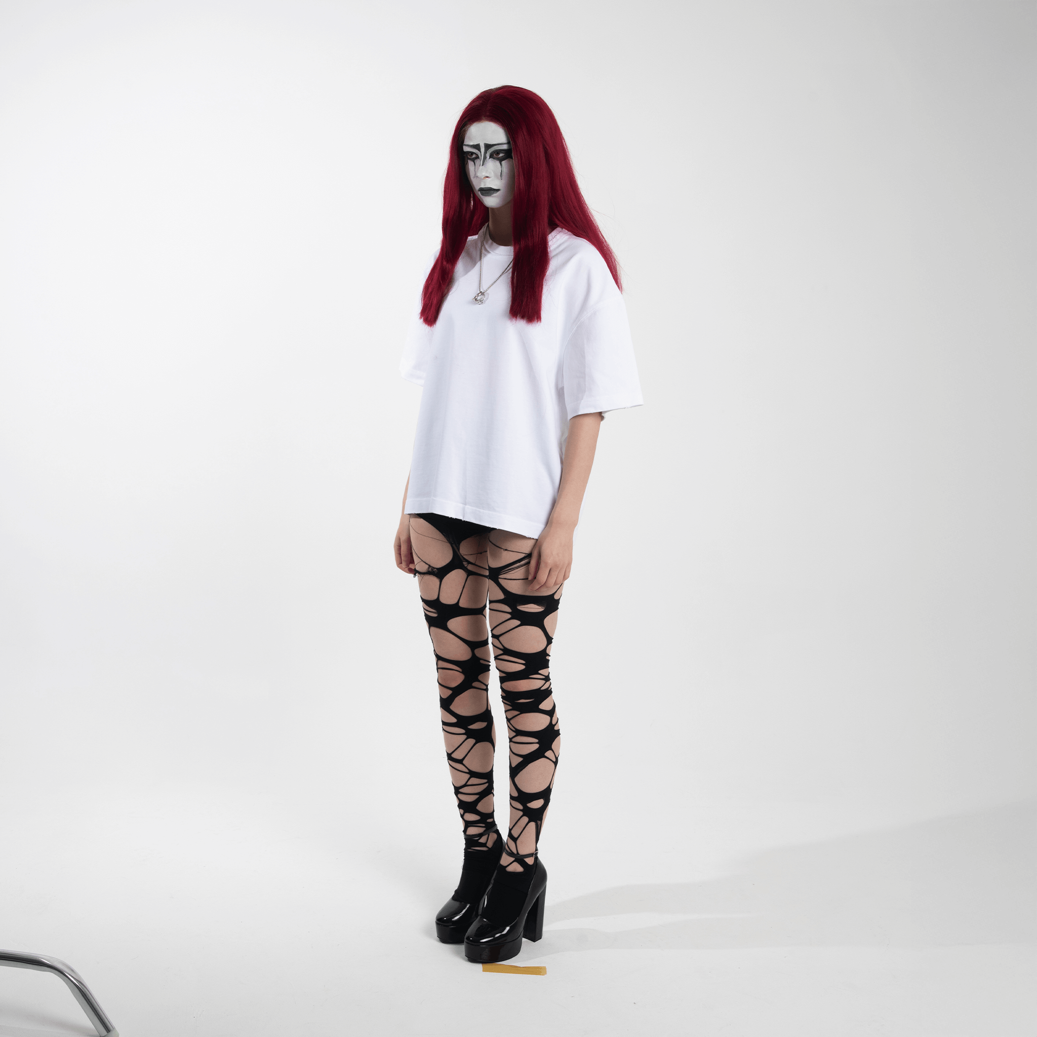 BACKWARDS_BOX_LOGO_TEE